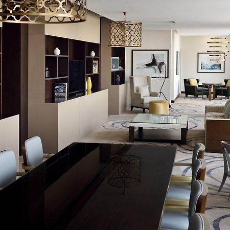 Marriott Executive Apartments Downtown, Abu Dhabi Buitenkant foto