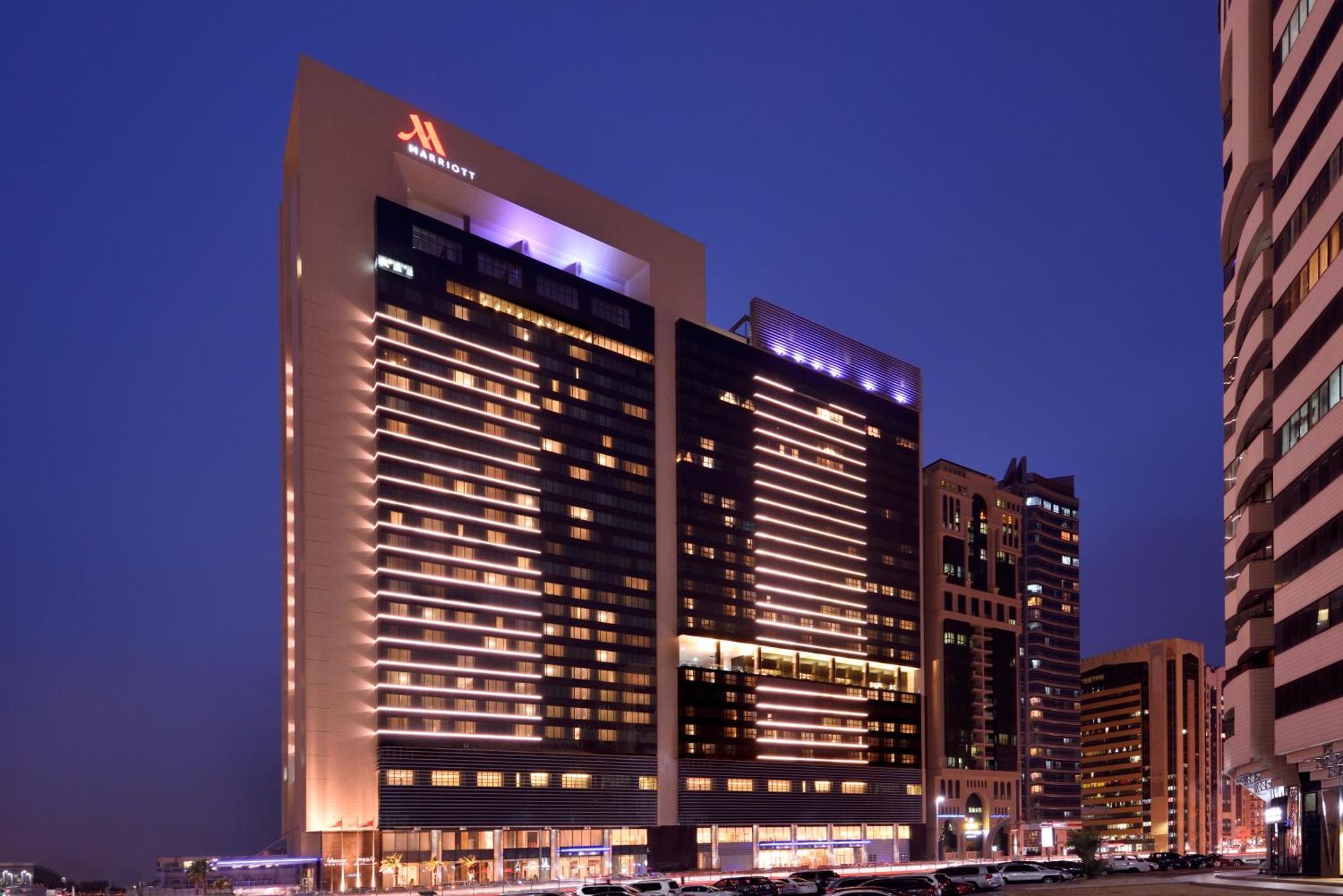 Marriott Executive Apartments Downtown, Abu Dhabi Buitenkant foto
