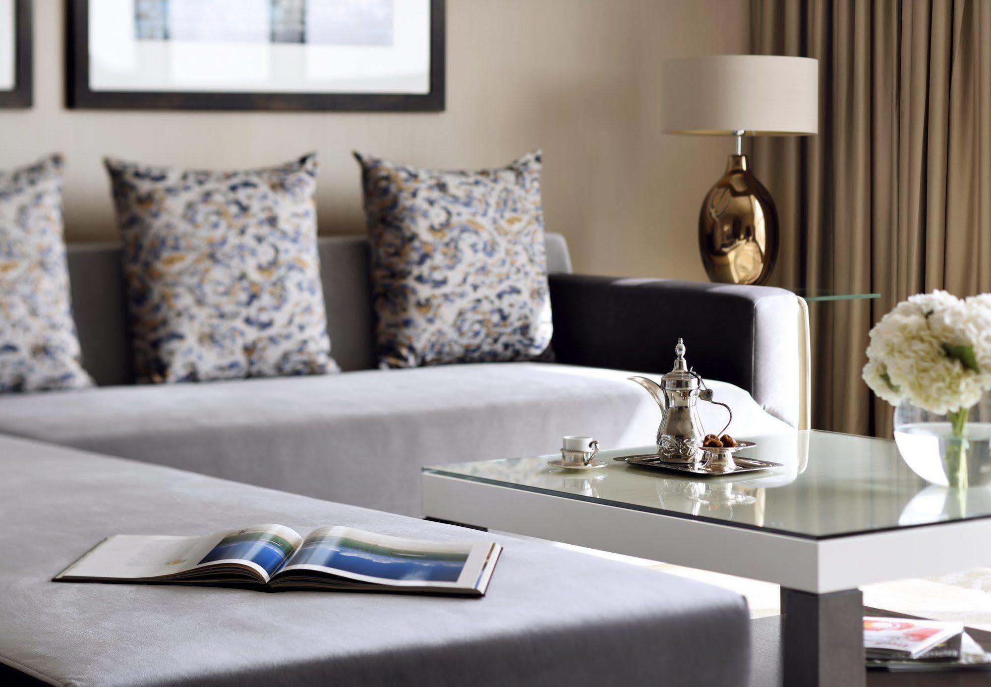 Marriott Executive Apartments Downtown, Abu Dhabi Buitenkant foto