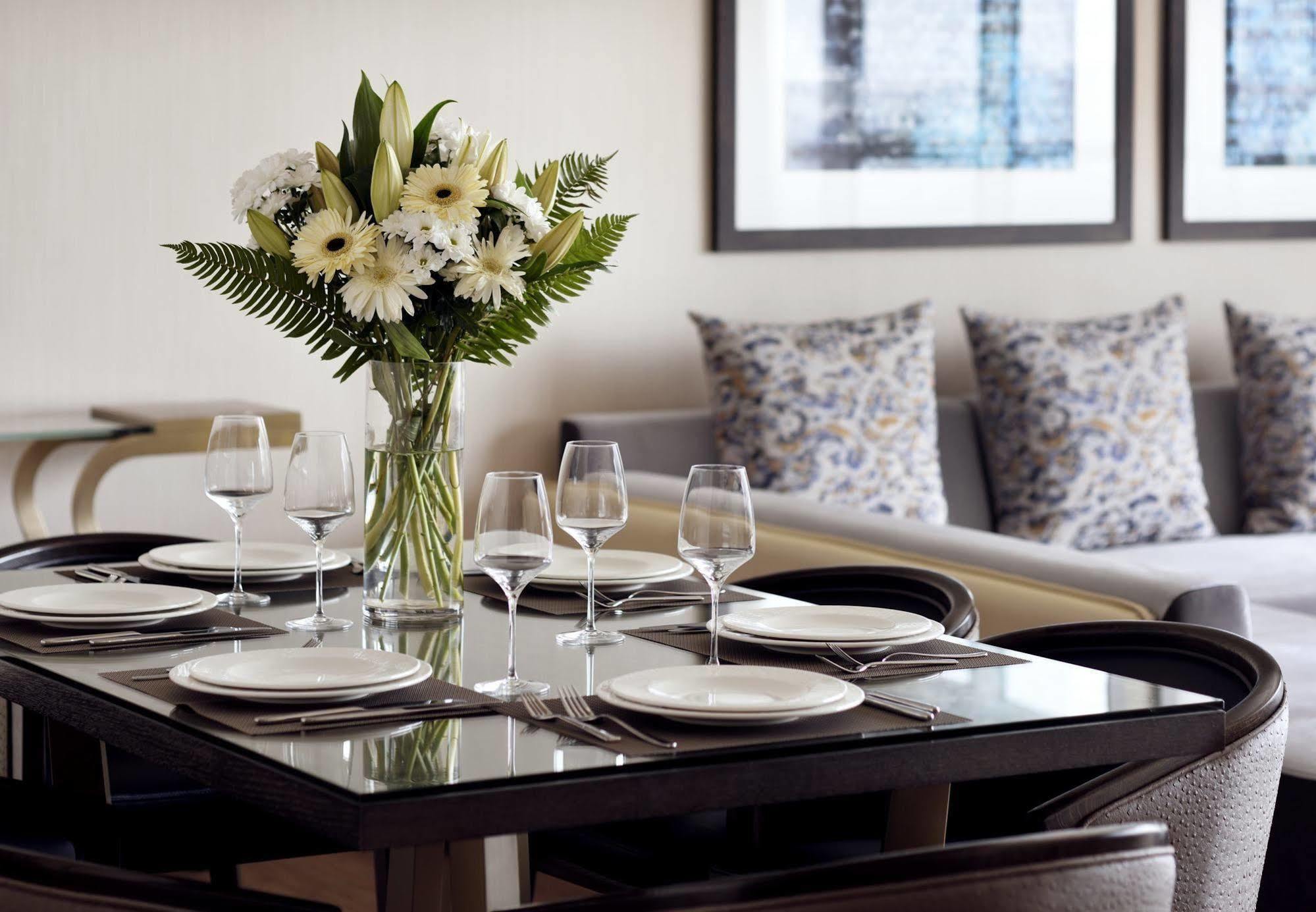 Marriott Executive Apartments Downtown, Abu Dhabi Buitenkant foto